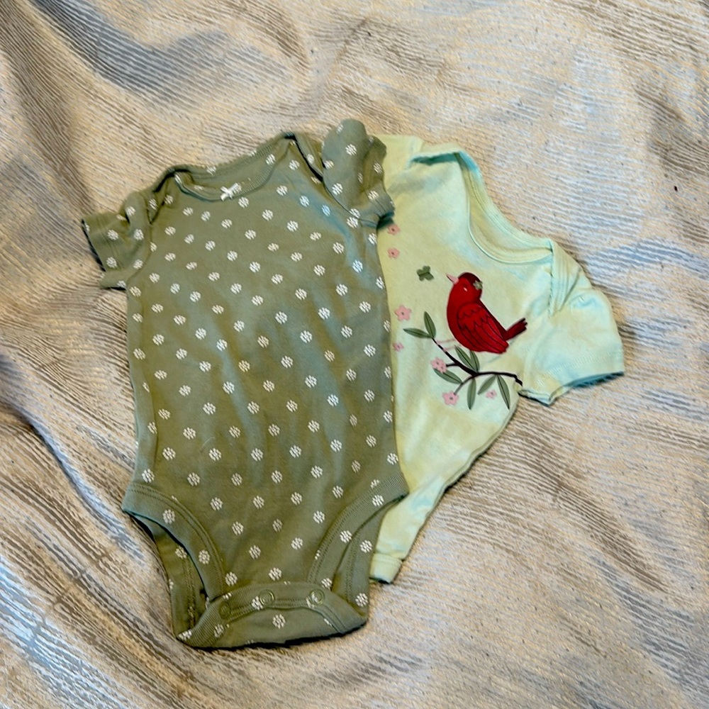 Never worn 
Size:3months